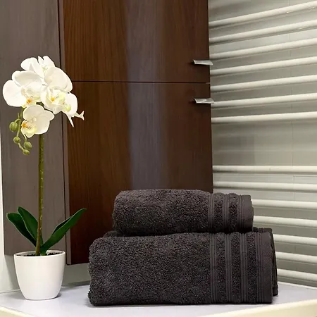 Sky View 17 - Free Private Garage Parking Apartmán *